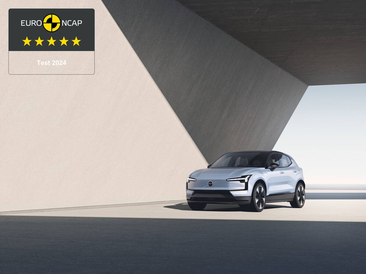 5 février 2025À la une Actualités Electriques (BEV) Volvo EX30 : Un petit SUV qui met la sécurité à l’honneur