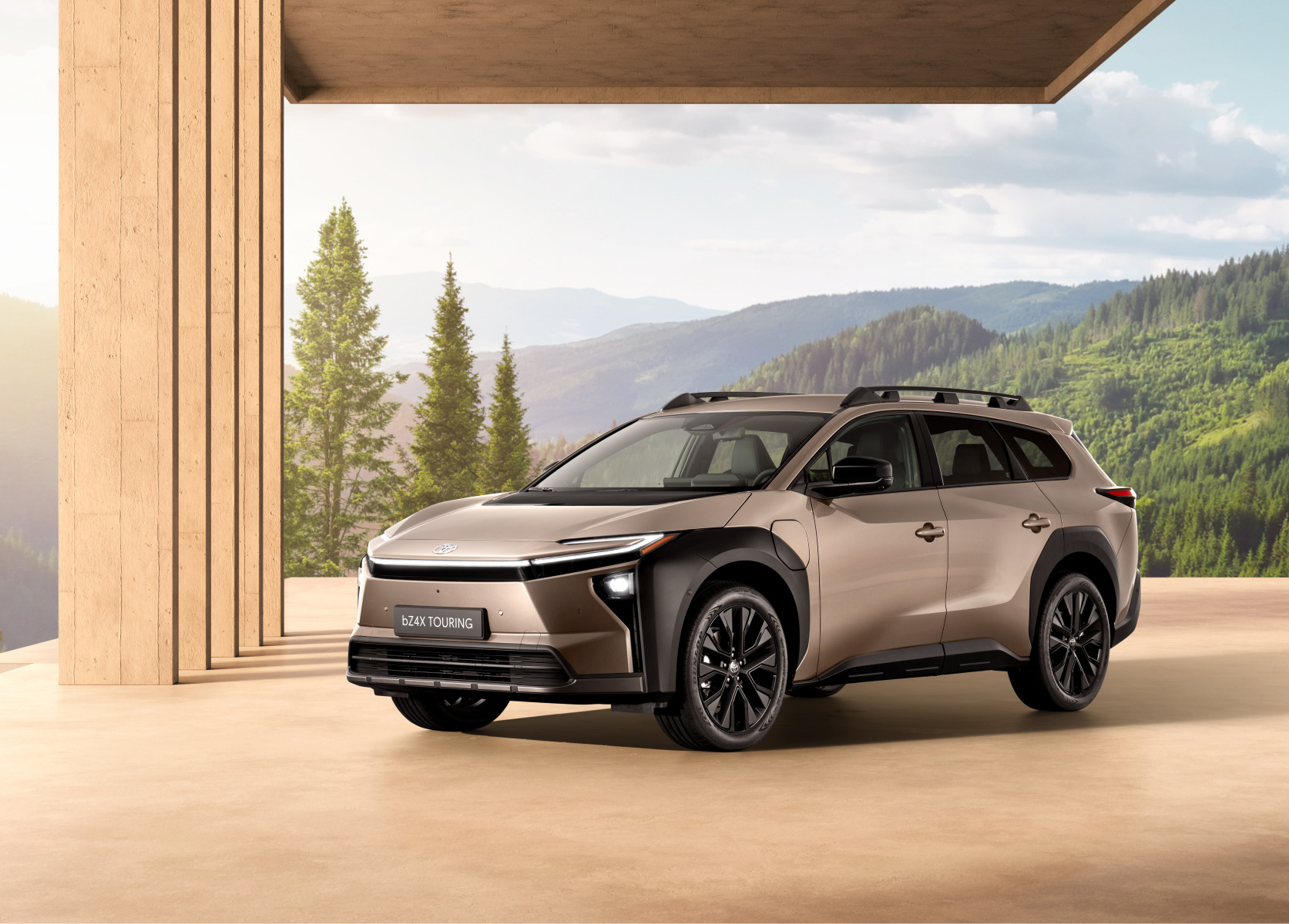 Toyota lance le bZ4X Touring : un SUV électrique polyvalent et puissant