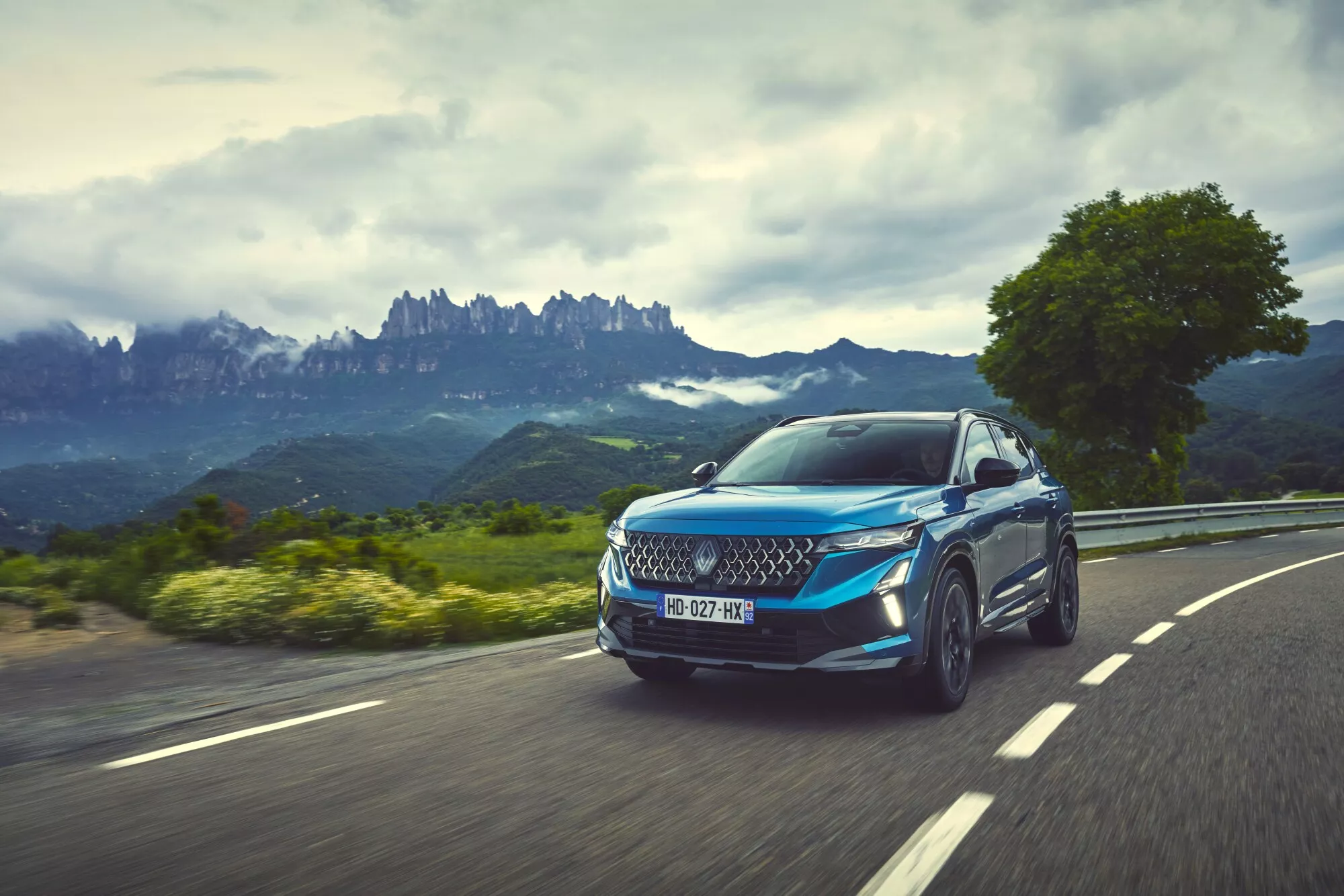 5 août 2025À la une Actualités Hybride rechargeable (PHEV) Renouveau du SUV compact : découvrez le nouveau Renault Austral !