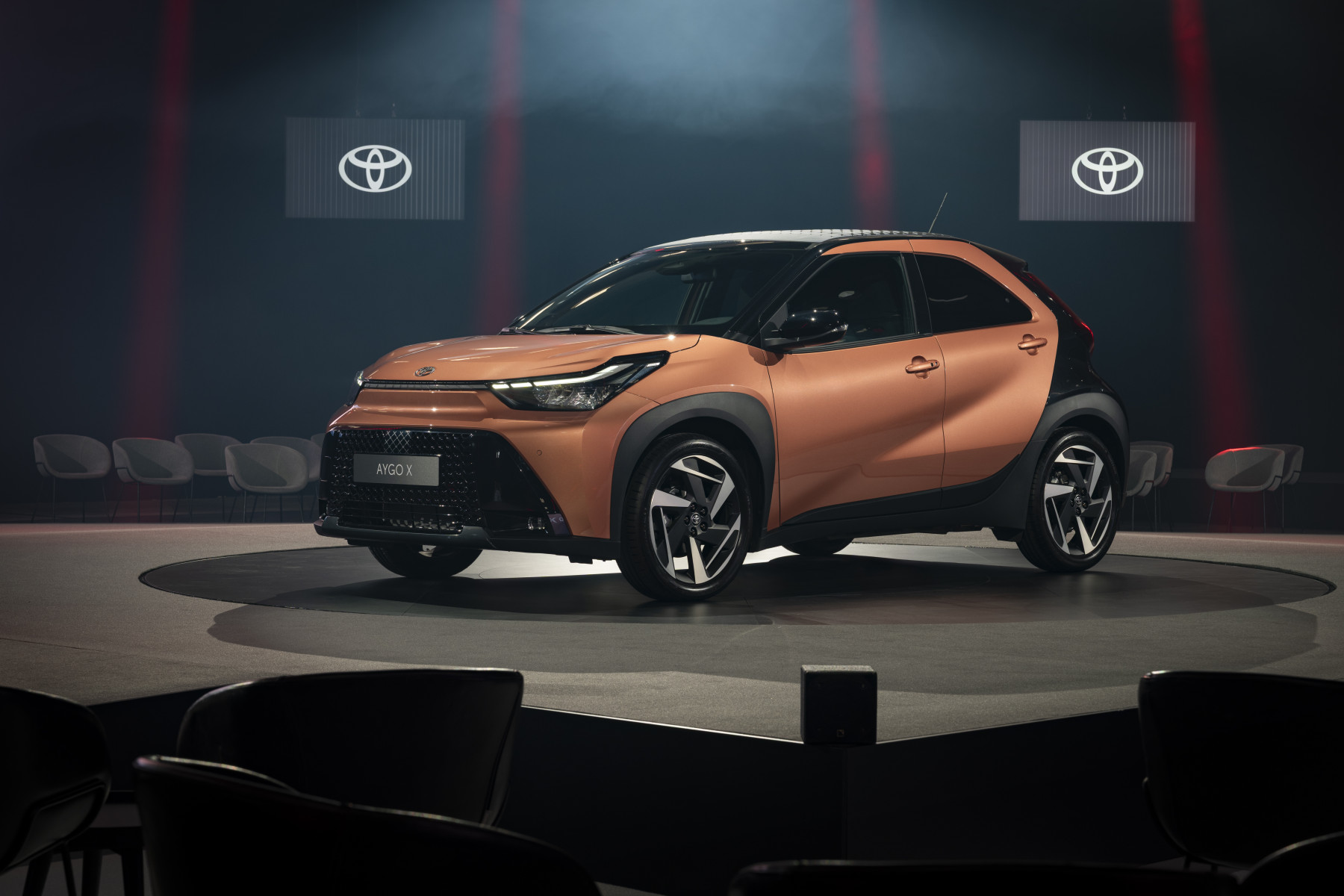 Toyota Aygo X : la nouvelle révolution hybride urbaine
