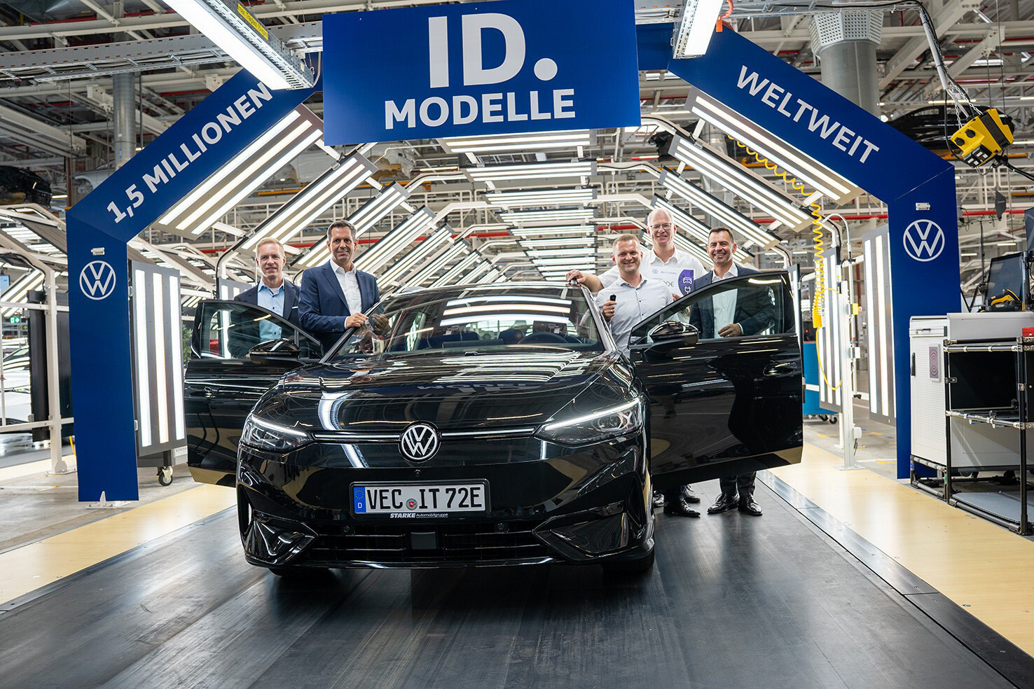 1 octobre 2025À la une Actualités Electriques (BEV) 1,5 million de modèles ID. : Volkswagen franchit un nouveau cap dans l’électromobilité