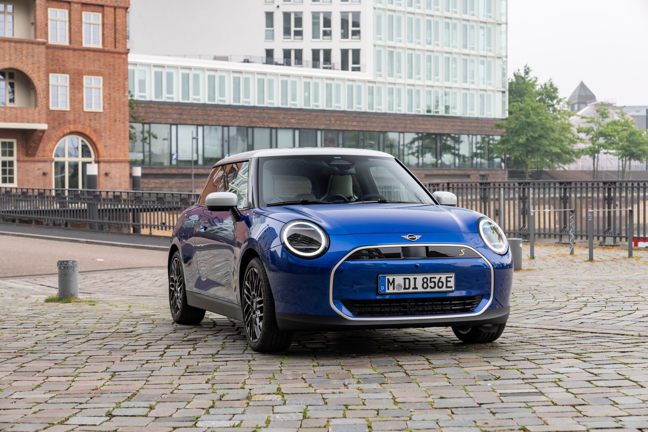 22 octobre 2020Non classé MINI Cooper 100 % électrique : alliance parfaite entre élégance et performance
