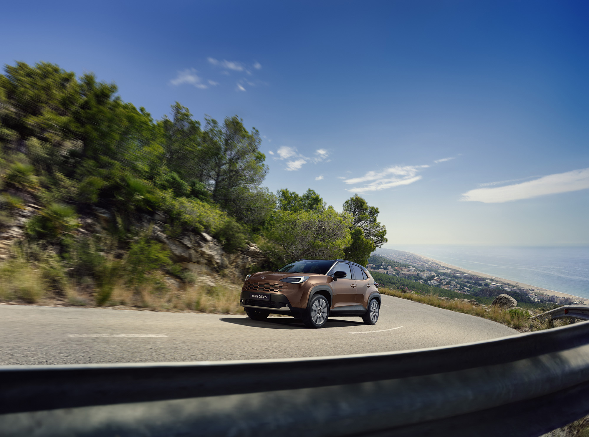 TOYOTA YARIS CROSS HYBRIDE